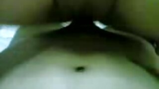 Blowjob prsate rjavolaske v avtu