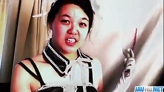 Punca se nauči sesati kura in kuriti na joške