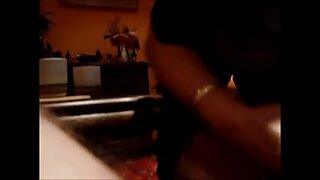 Petite babe ve stvari, ki jih potrebujete v spalnici