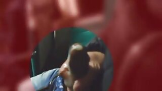 Zreli par ima seks pred spanjem