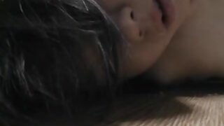 Samo ji daj dolgega črnega tiča