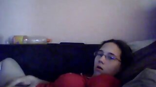 Spogledljiva punca zanič in dobi obraz