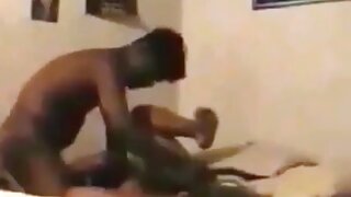 Potekel sem mlado seksi učiteljico