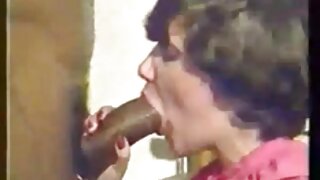 Rdečelaska puha in seksa s kremasto