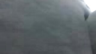 Seksi rjavolaska sesa mojega tiča in dobi obremenitev na obrazu