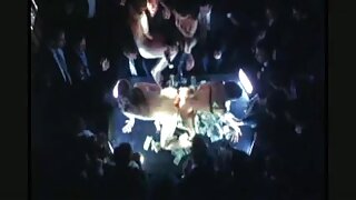 Globoko pihanje od žene na počitnicah