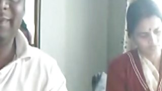 Blondinka teen je na vrhu tipa