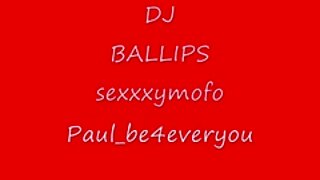 Amateur babe flaunts svojo veliko roza muco