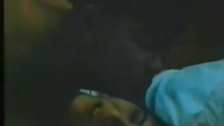 Prekleto grlo vroče blondinke