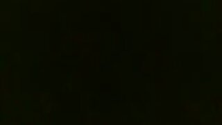 Lusty blondinka solo model draženja