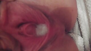 Precej blond punca naredi neverjetno domačo seks zabavno petkovo popoldne