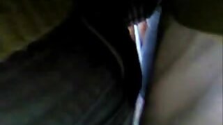 Dva moška pofukata rjavolasko z neverjetno rit