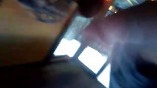 Punca sesa moj veliki tiča in dobi spermo v usta