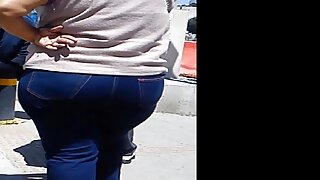 Milf blondinka sesa tiča