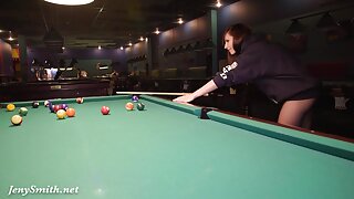 Jebe svoje dekle v analni