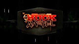 Zajebal svojo punco pod tušem