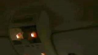 Globoko fafanje od dekle na prostem