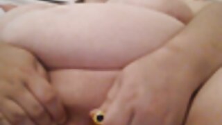 Lizanje muce moje prsate punce