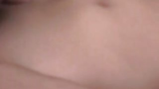 Dekle z zavezanimi očmi faha