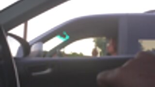 Tako lepa vietnamska žena v nedeljo zjutraj naredi hudičevo fafanje,!