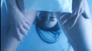 Azijska najstnica je jahanje svojega moškega