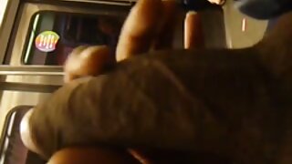 Akcija globokega grla v položaju 69